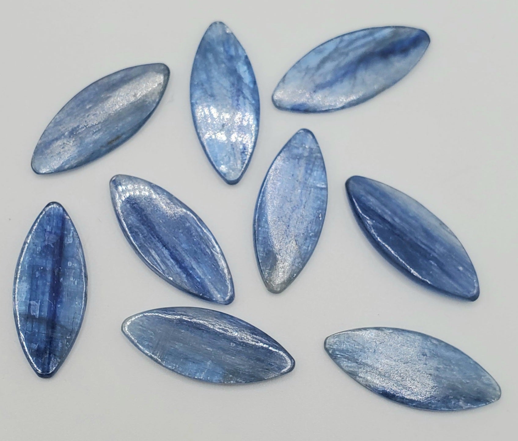 Kyanite Chips