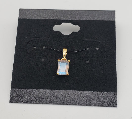 GP Labradorite Gemstone Faceted Pendant