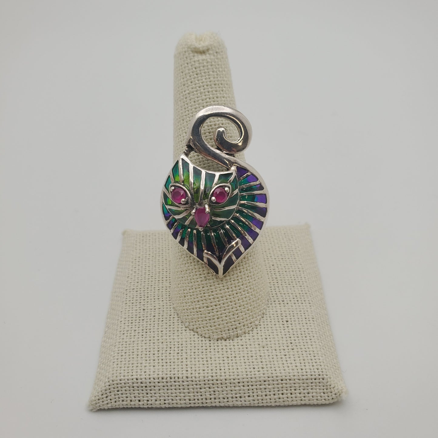 SS Enamel Ruby Cat Ring