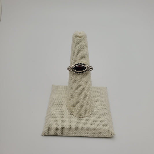 SS Garnet Oval Faceted Ring