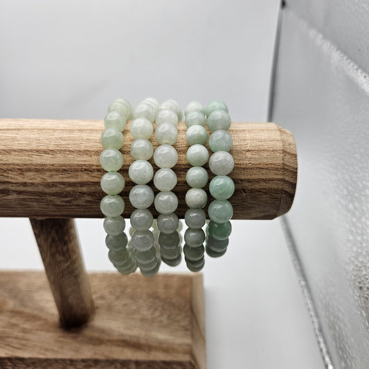 8mm Light Green Jade Bracelet