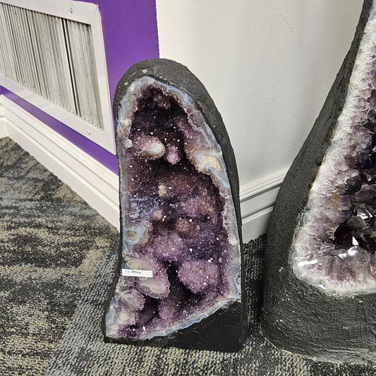 Amethyst Cathedral 16"