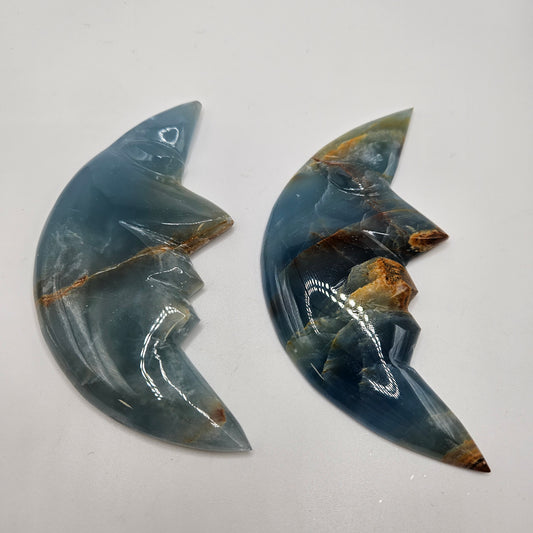 Blue Onyx Half Moon with Face 12x7cm