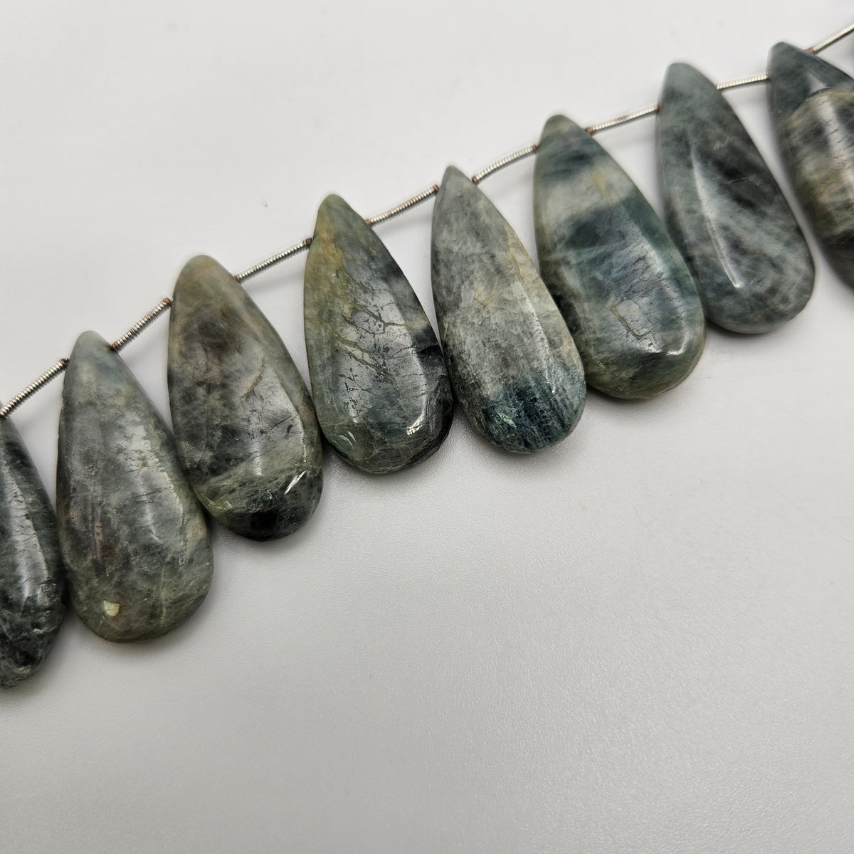 Assorted Blue Agate Top Drill