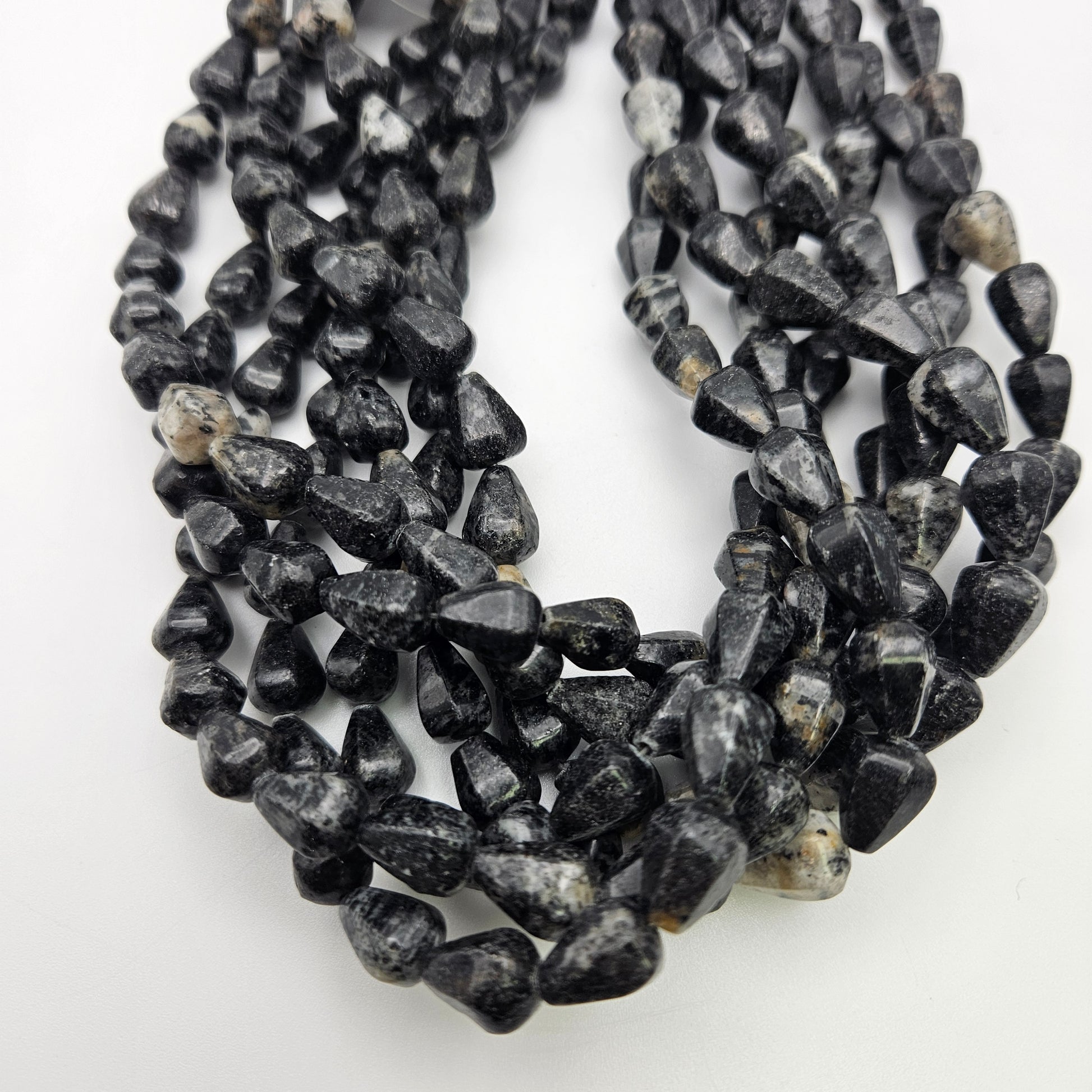 Black Sesame Pear Teardrop