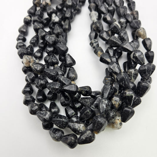 Black Sesame Pear Teardrop