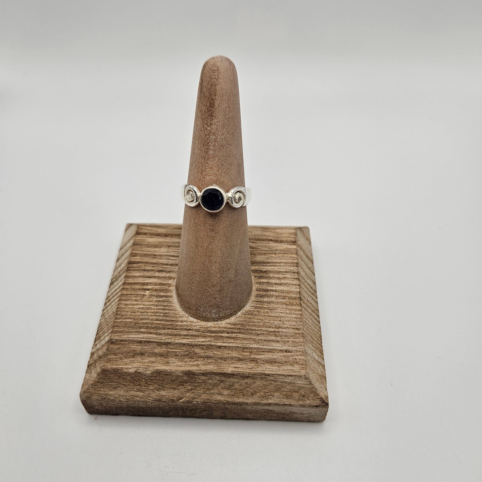 SS Iolite Ornate Ring