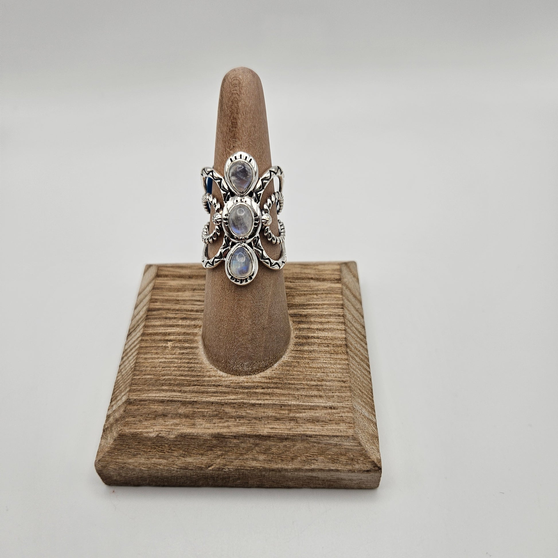 SS Moonstone/Labradorite Round Flower Ring