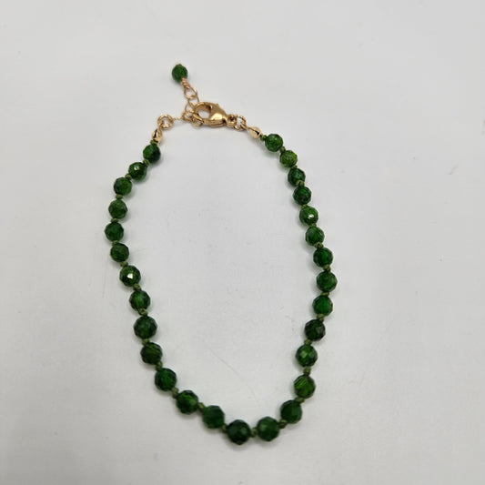 Diopside Knotted Bracelet Gold Filled
