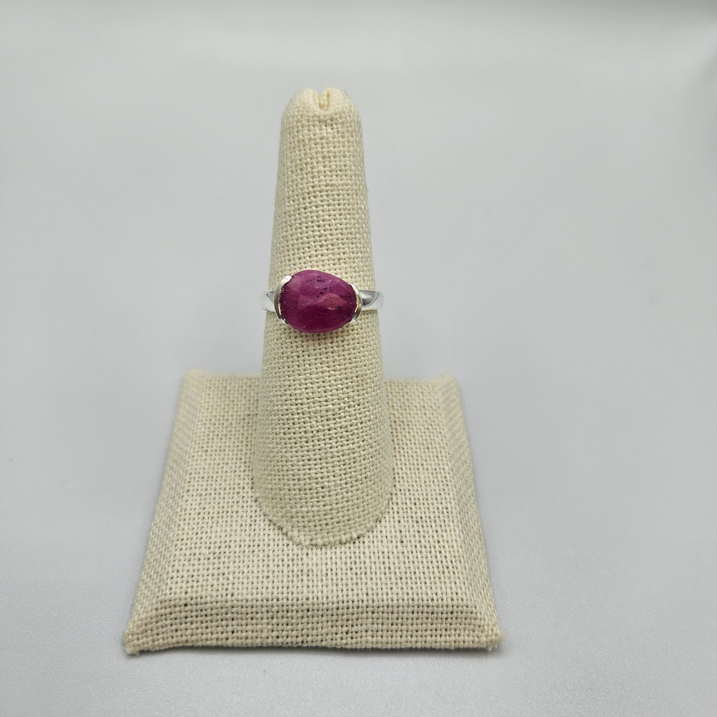 Sterling Silver Oval Faceted Pink Sapphire Ring Size 7