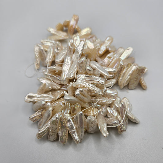 7x25mm White Biwa Stick Pearl Sticks Strand