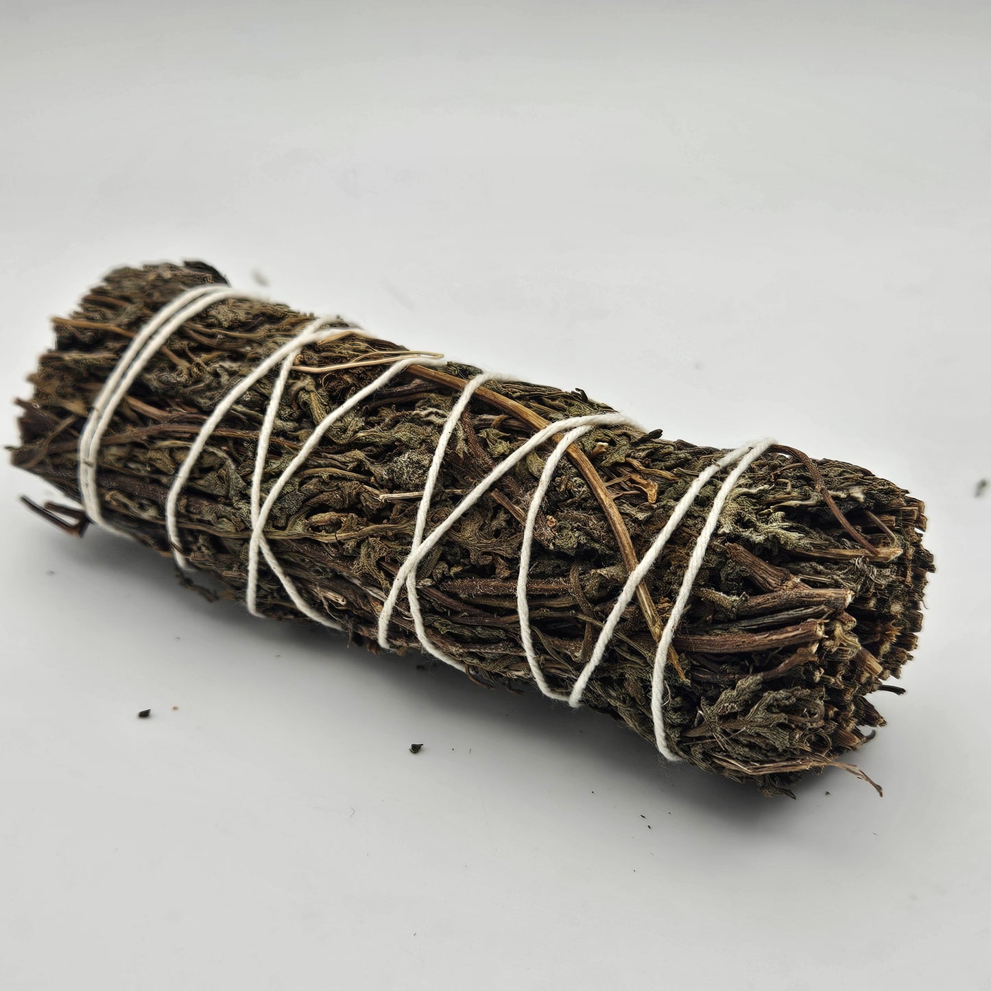 4in Baby Mugwort Smudge Bundle