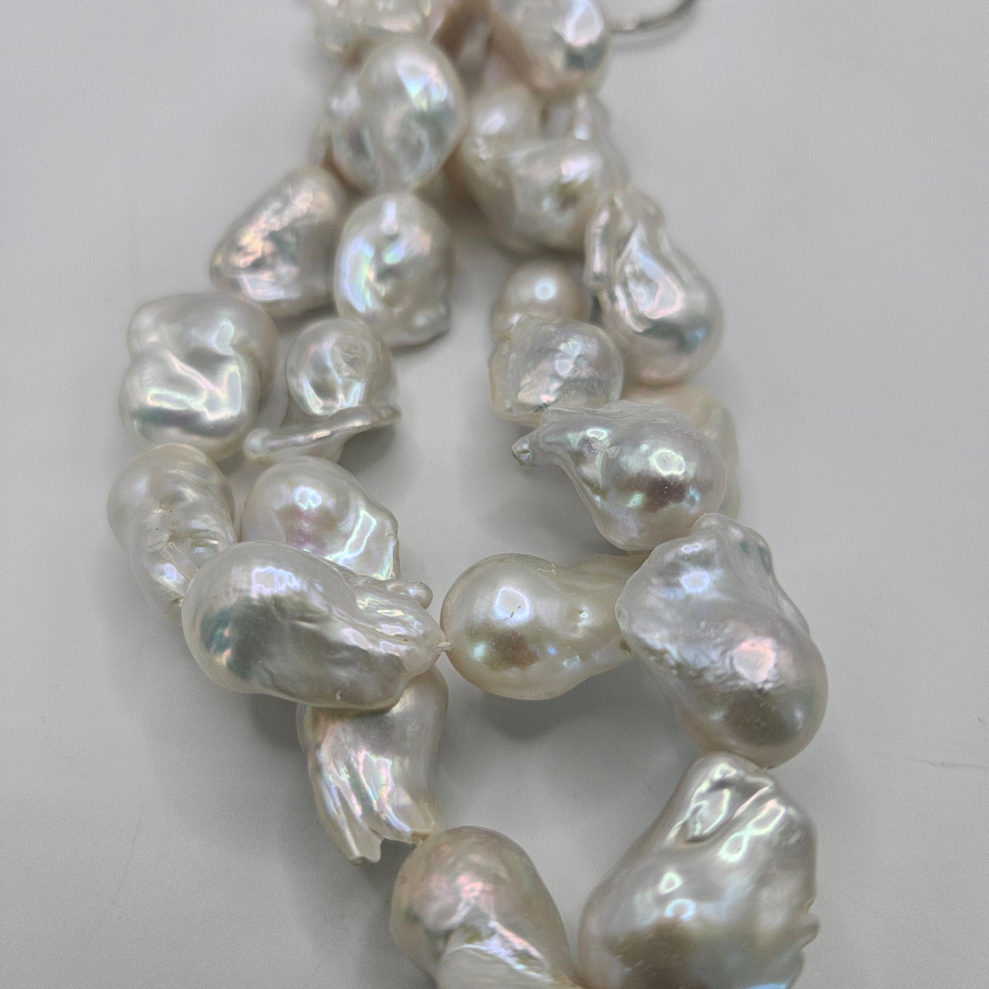 20mm baroque pearls bead strand.