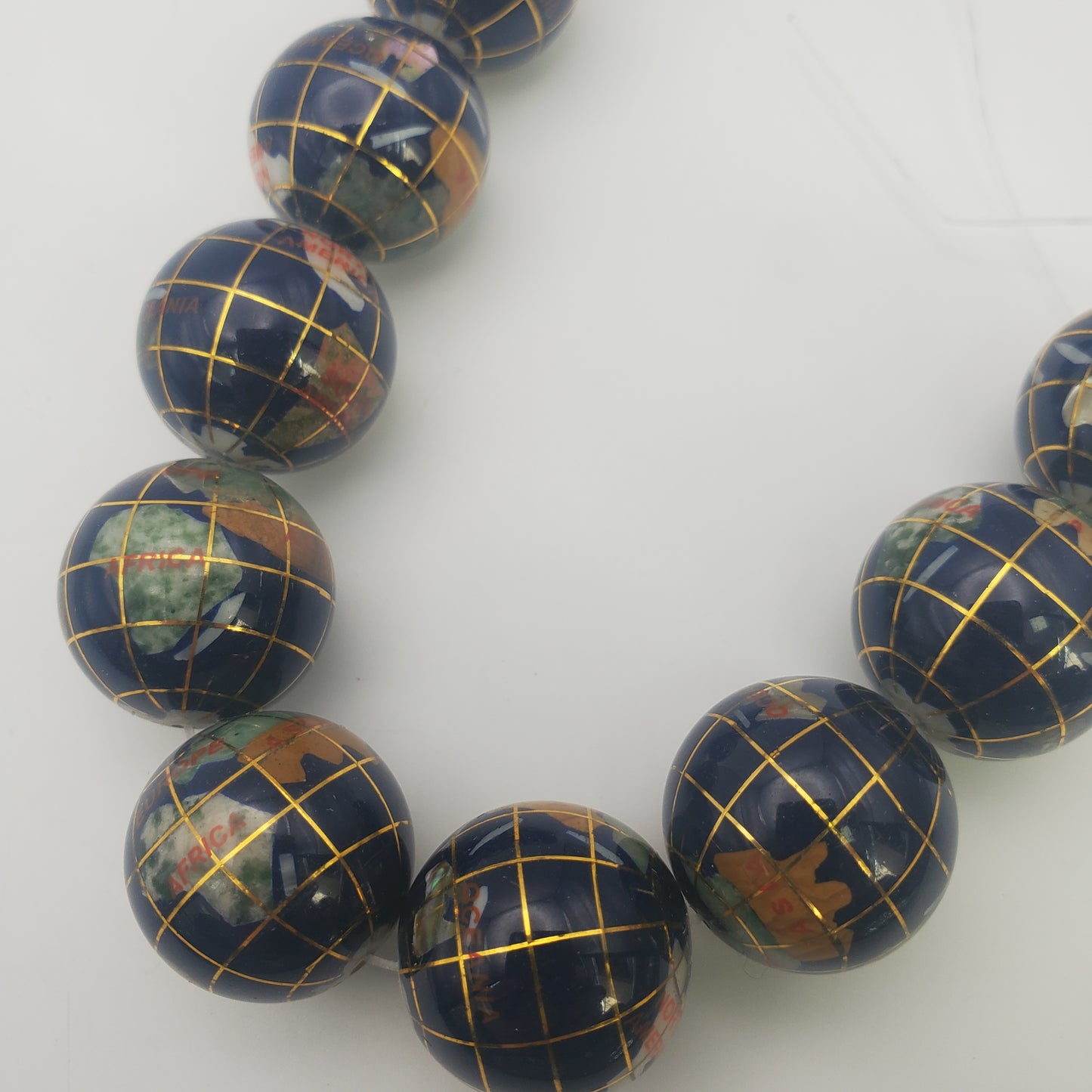 20mm World Single Bead.