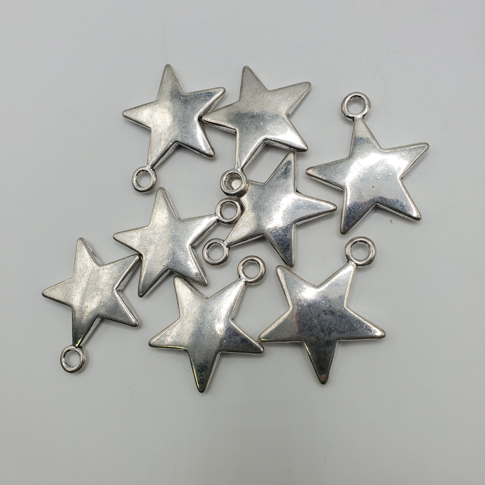 24mm Pewter Star Charm.