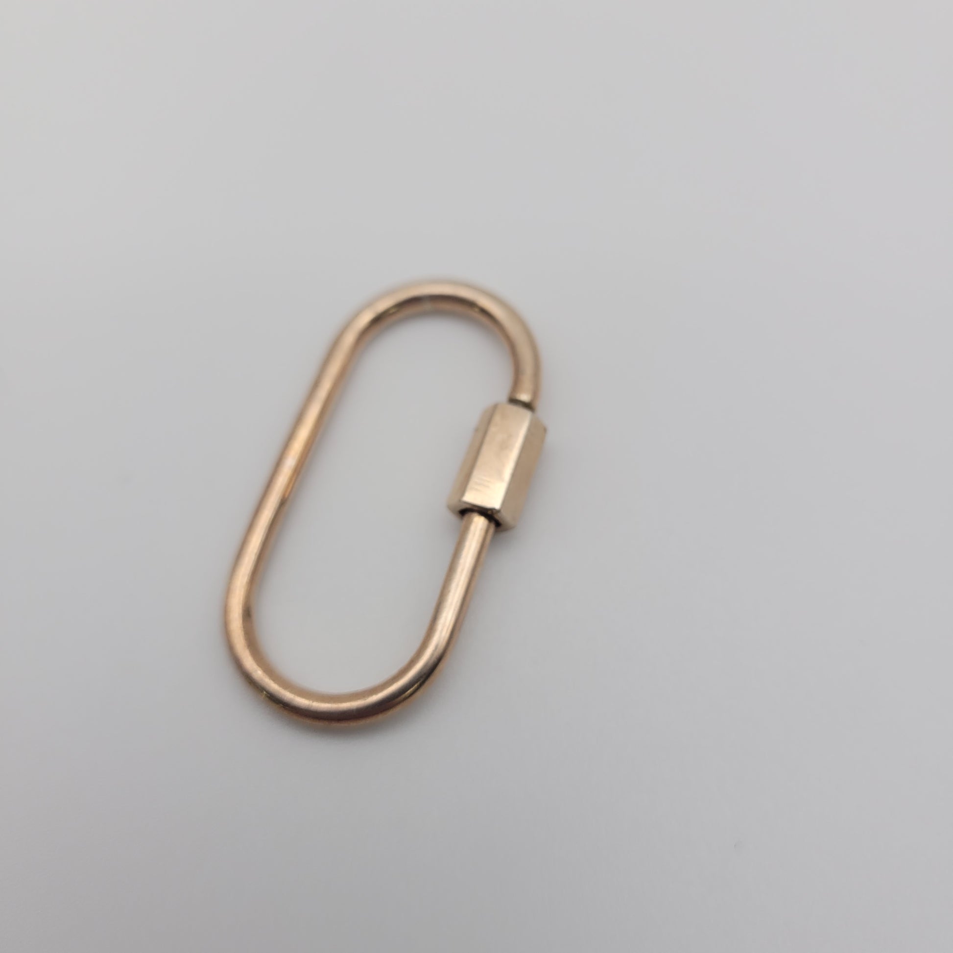 30mm Rose Gold Oval Twist Clasp.