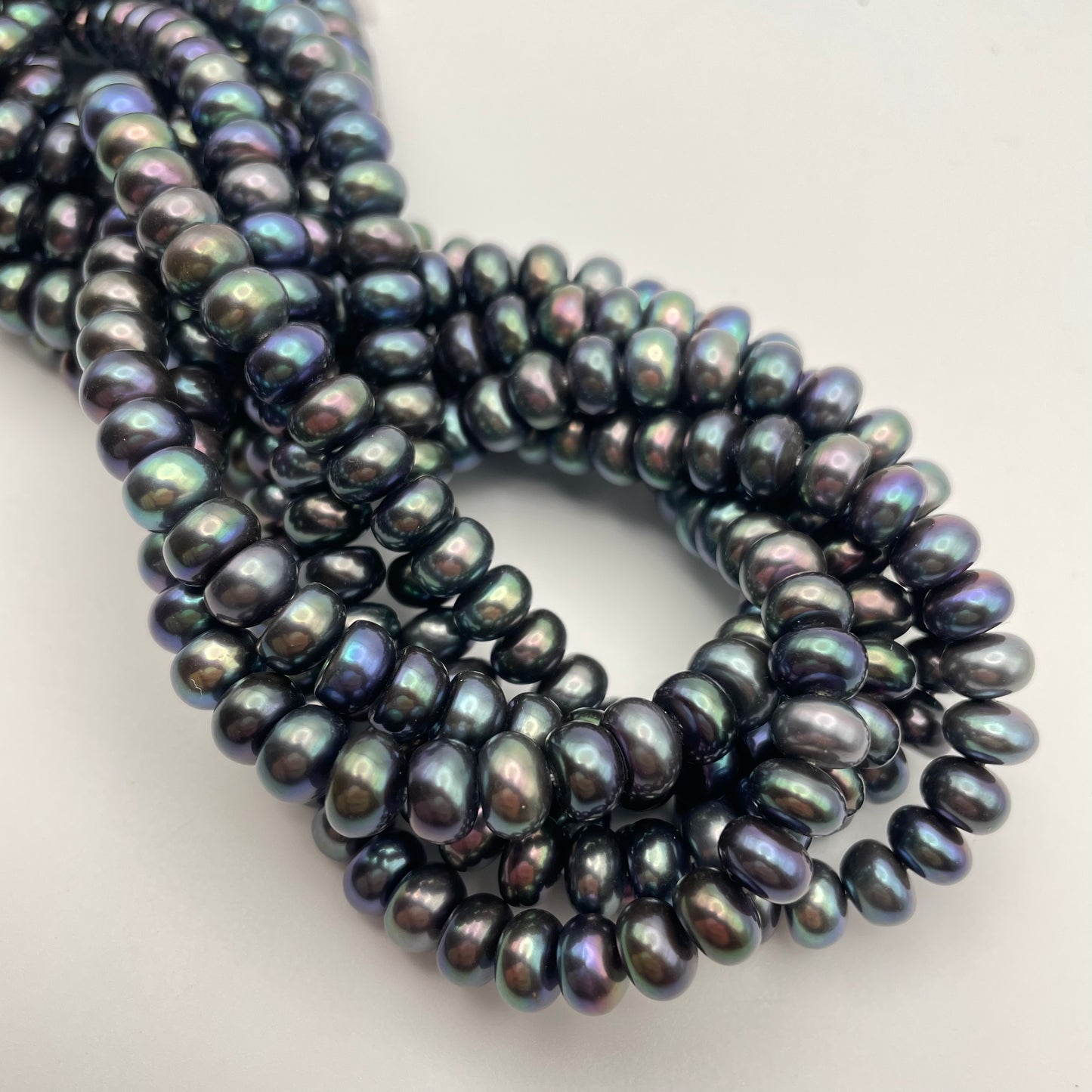 8mm Peacock Pearl Rondell Strand