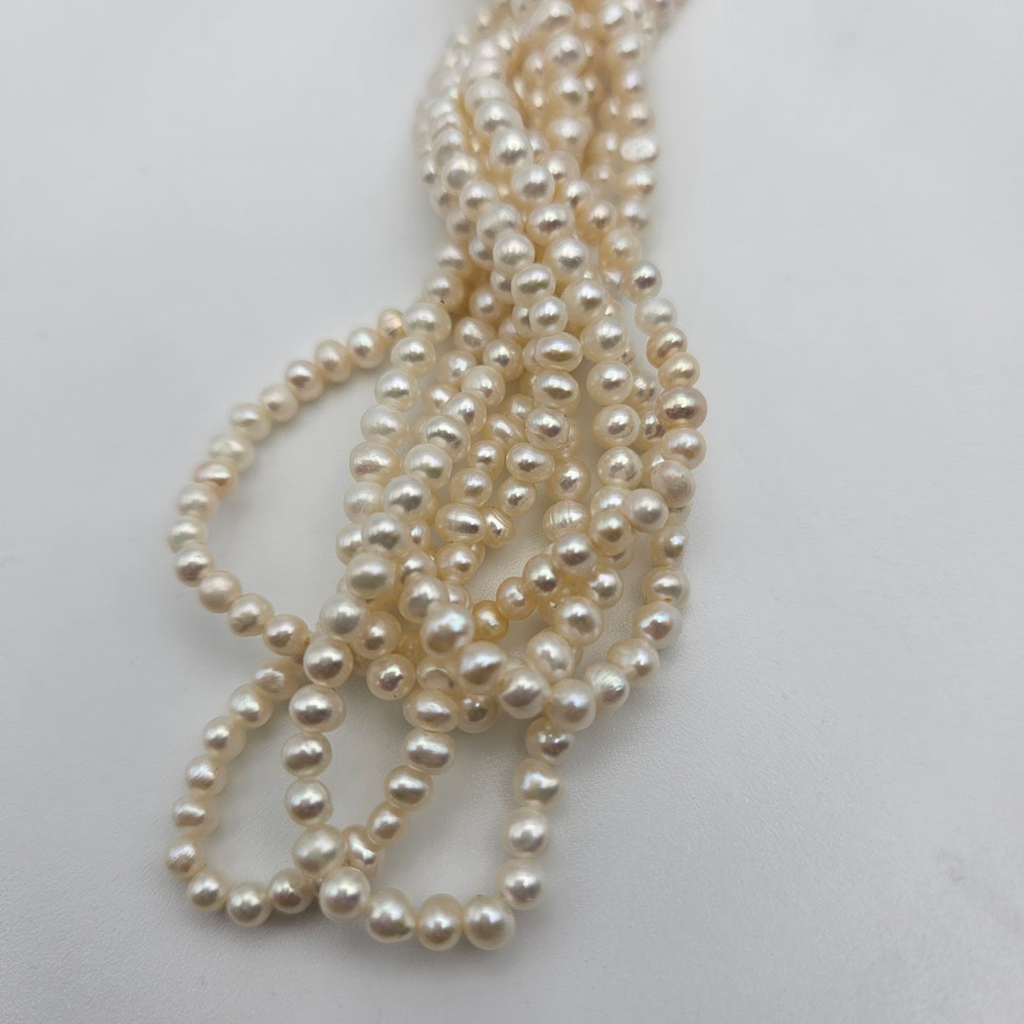 3mm Round Pearl Salt Water.