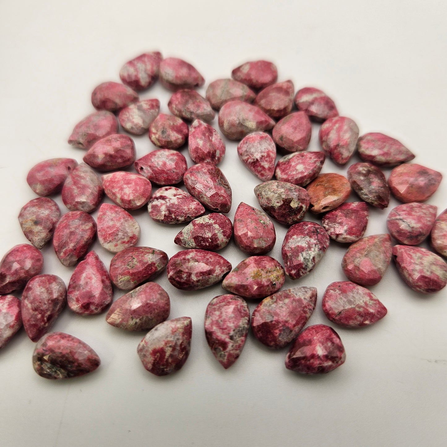 3x6mm Faceted Thulite Top Drill Single Bead.