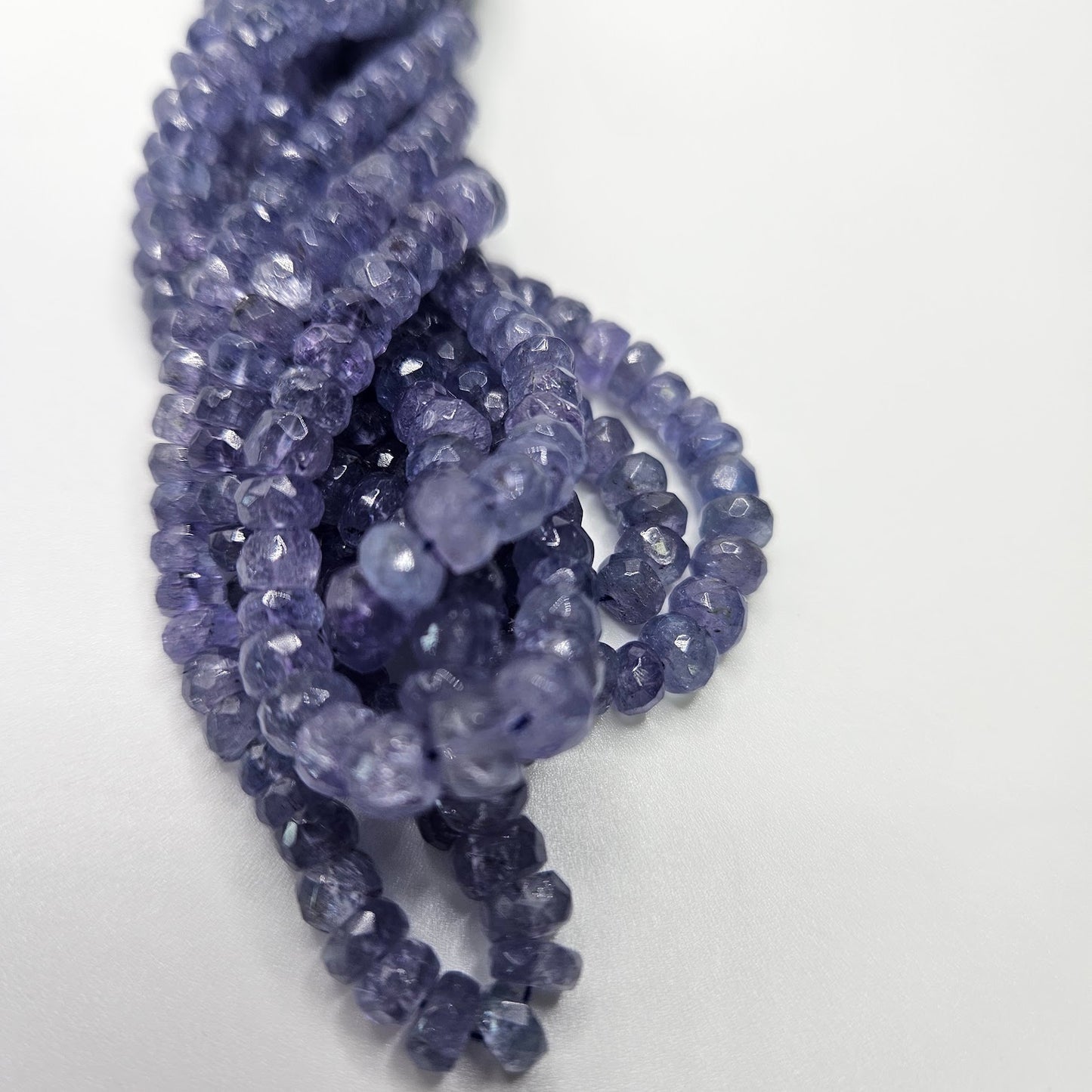 4mm Graduated Tanzanite Faceted.