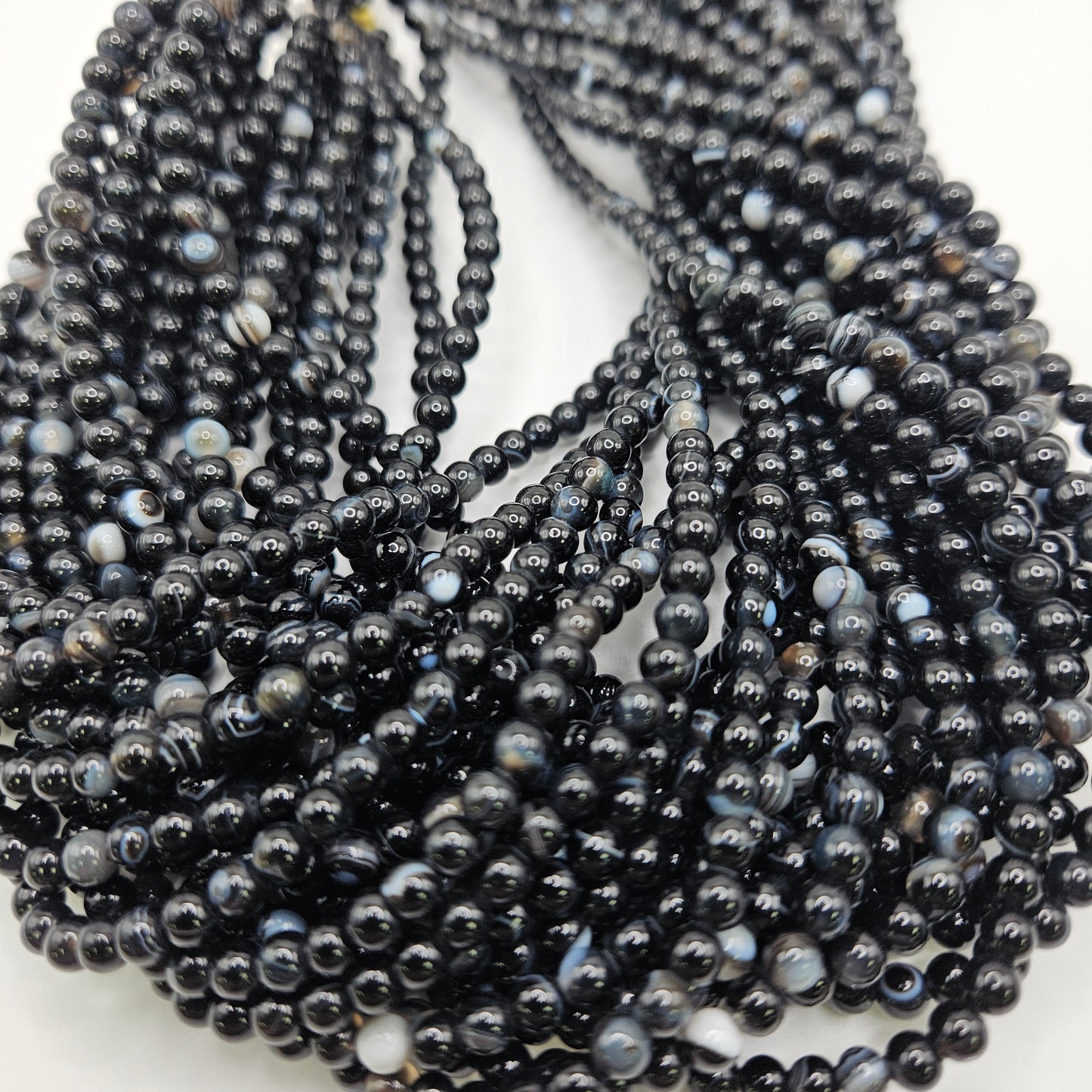 4mm Sardonyx Round Bead Strand.