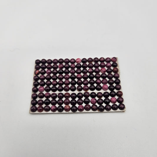 4mm Spiny Oyster Round Cabochon.