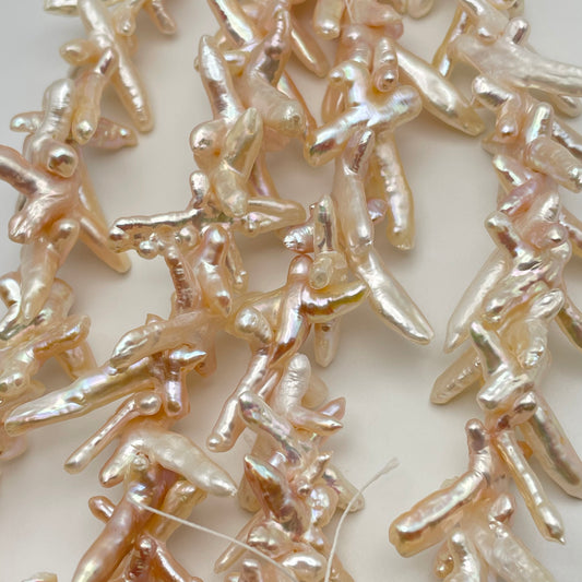 Pearl Crosses Pink Strand