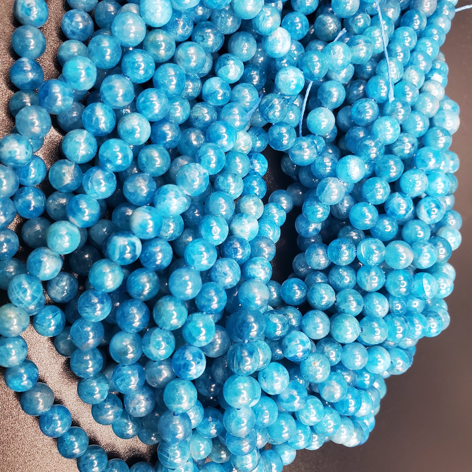 6mm Apatite Round Smooth Bead Strand.