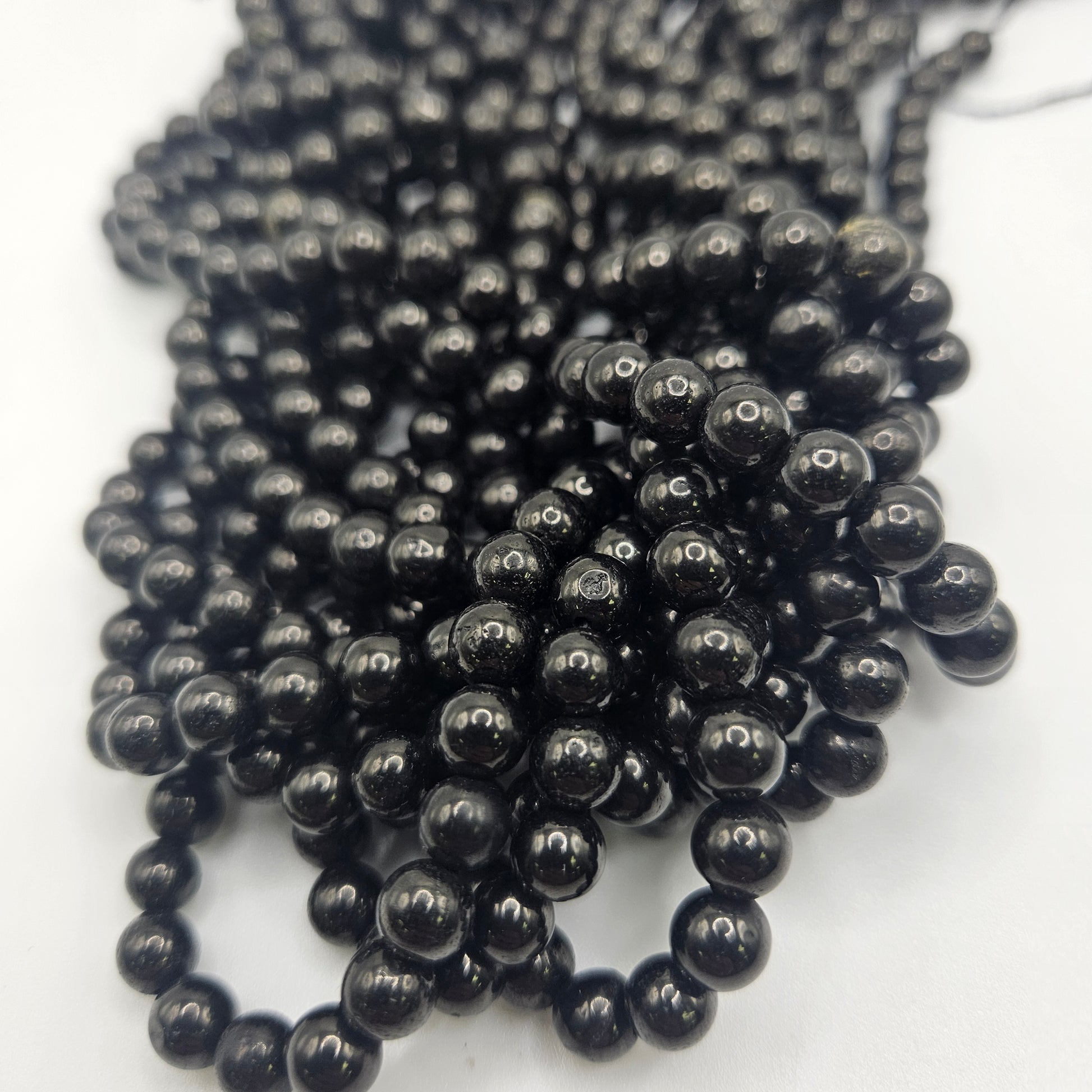 6mm Jet Round Bead Strand.