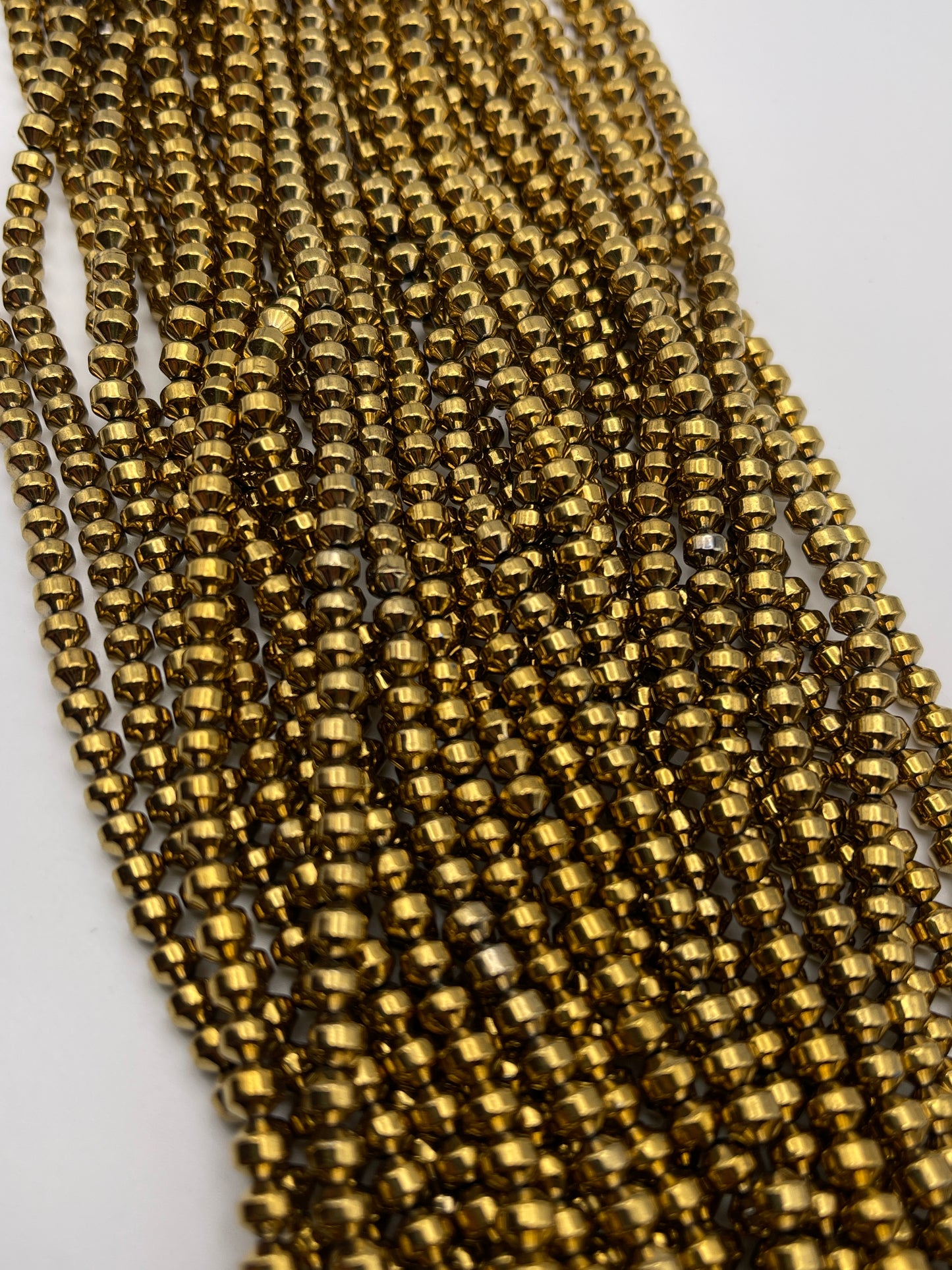 6mm Hematite Top.