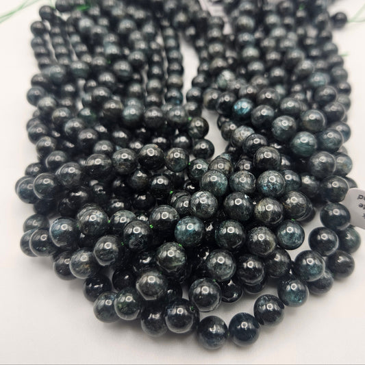 8mm Green Kyanite Round Bead Strand.