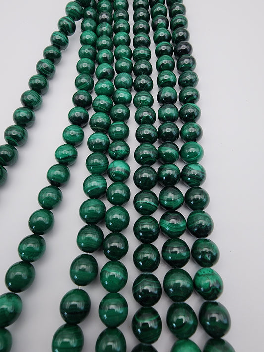 8mm Malachite Round Bead Strand.