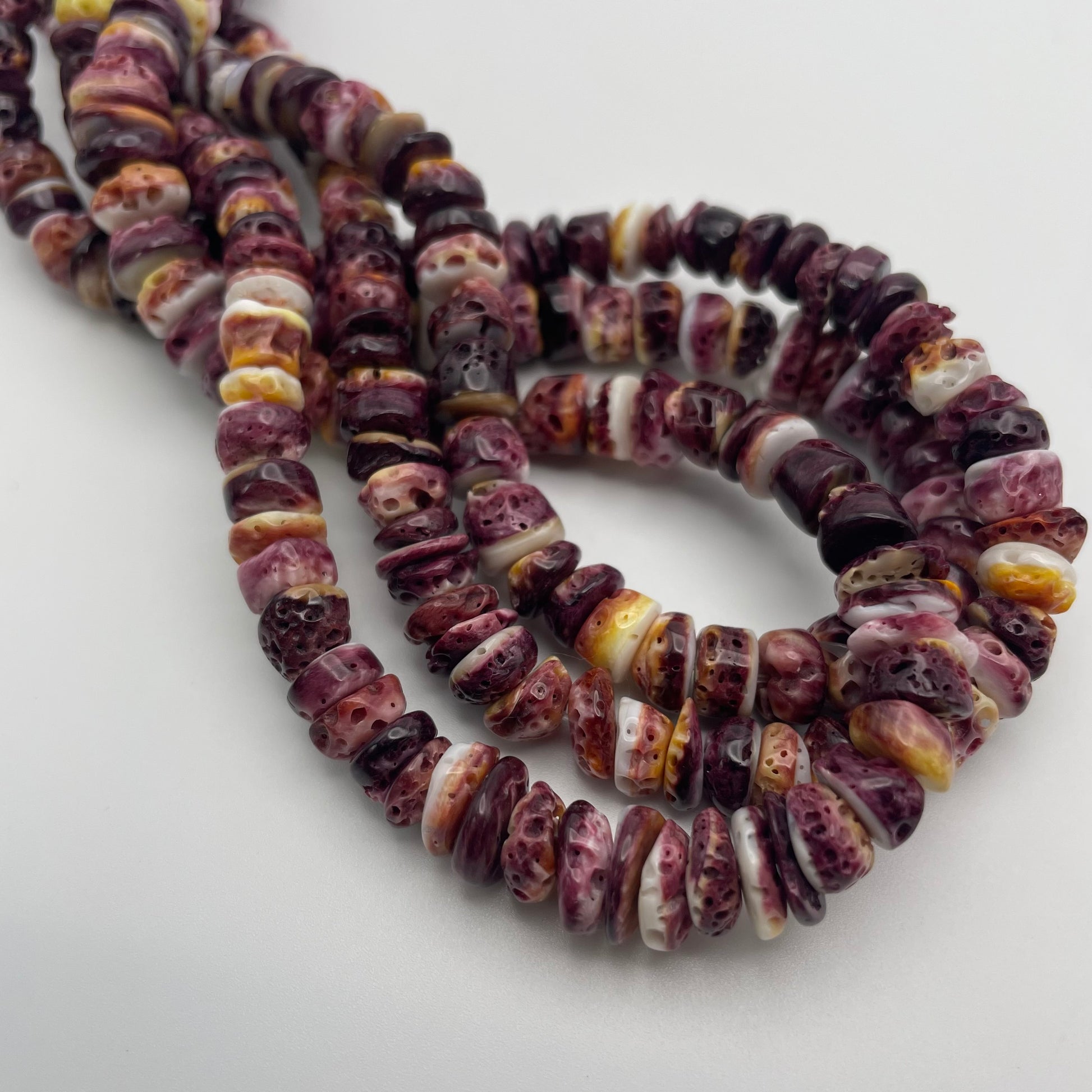 8mm Purple Spiny Oyster Rondelle Bead Strand.