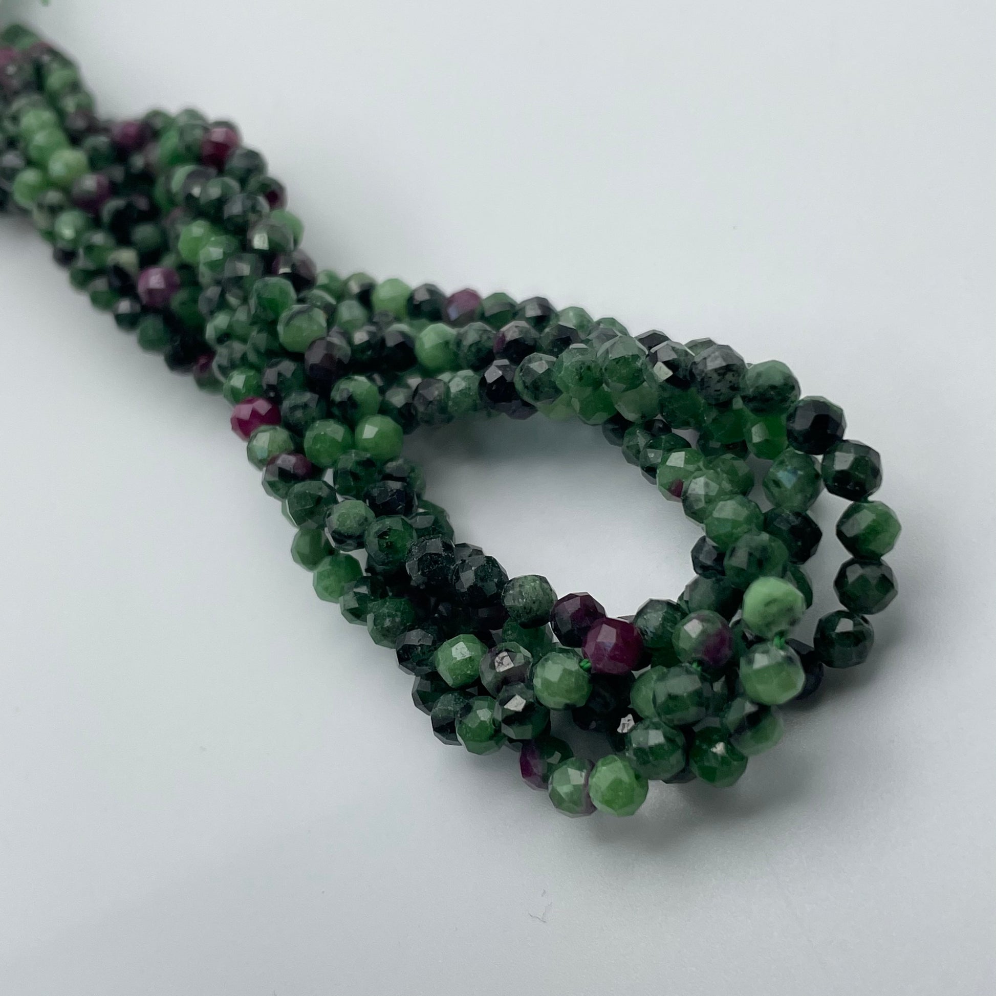 4mm Ruby Zoisite faceted Round