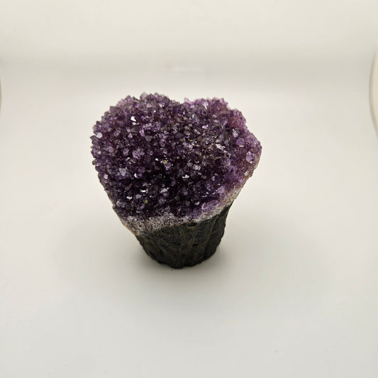 Amethyst Cupcake Specimen 60.99.