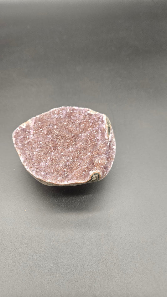 Amethyst Valley Cupcake.