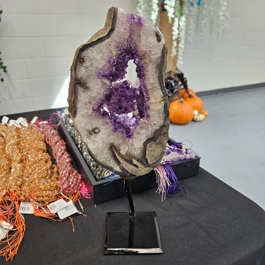 Amethyst on Stand 111.99.