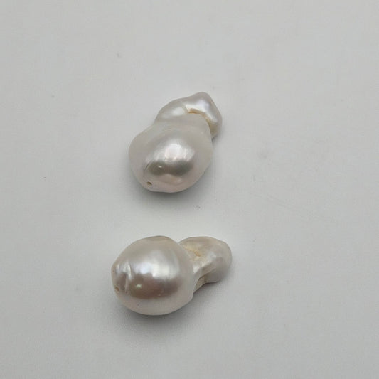 Baroque White Pearl Single Bead.