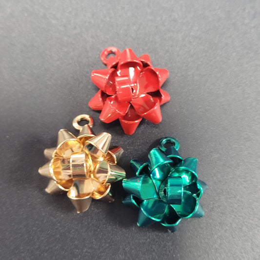 Christmas Bow Assorted Color Charms.