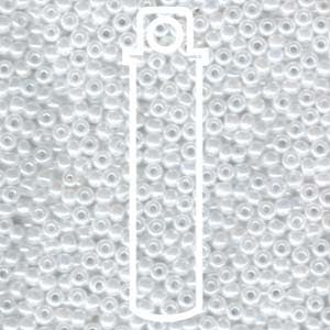 8/0 White Ceylon Miyuki 22g 8-9528-tb