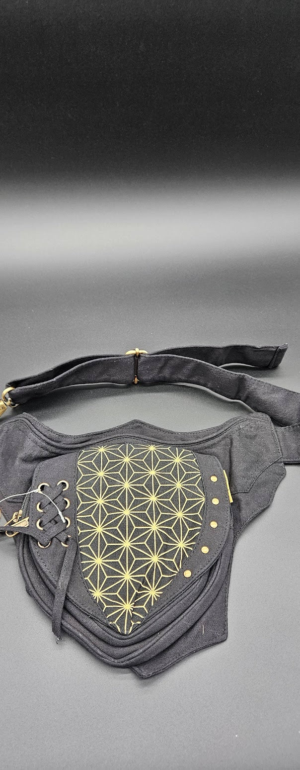 Fanny Pack Black Star Design.