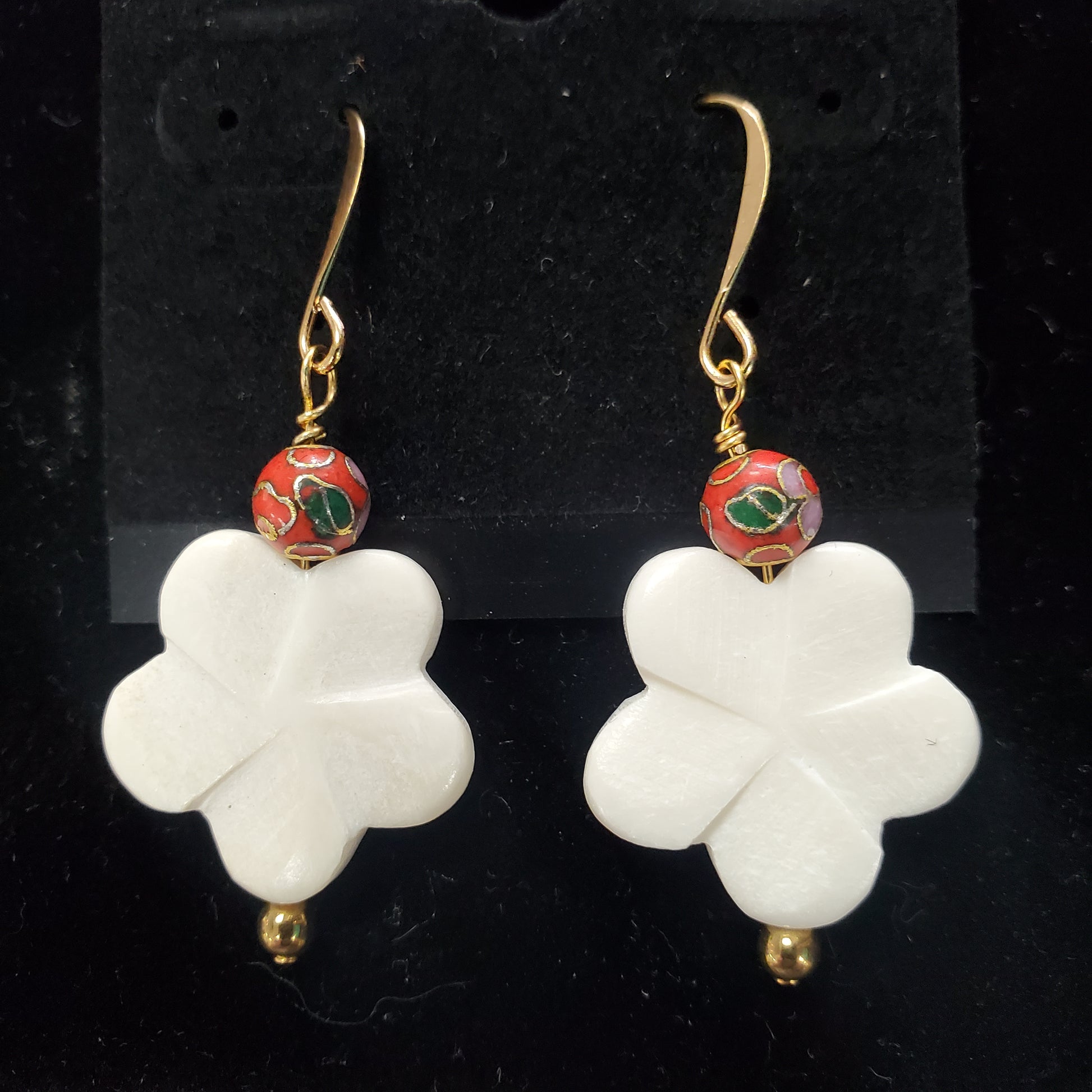 GP Red Floral and White Flower Bead Earrings. 
