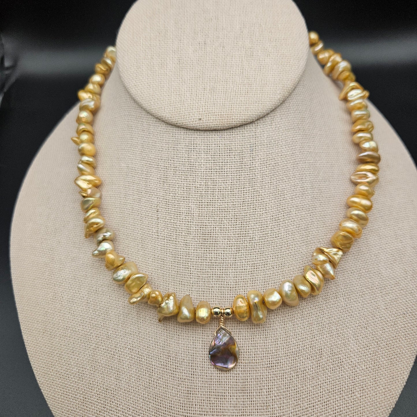 Gold Filled Pearl and Mother of Pearl Pendant Necklace 16 Inch Adjustable.