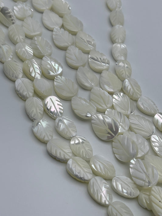 Leaf Mother of Pearl Single Bead.