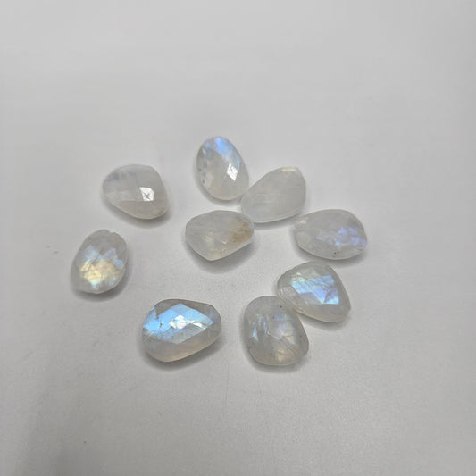 Moonstone Faceted Bead Single.