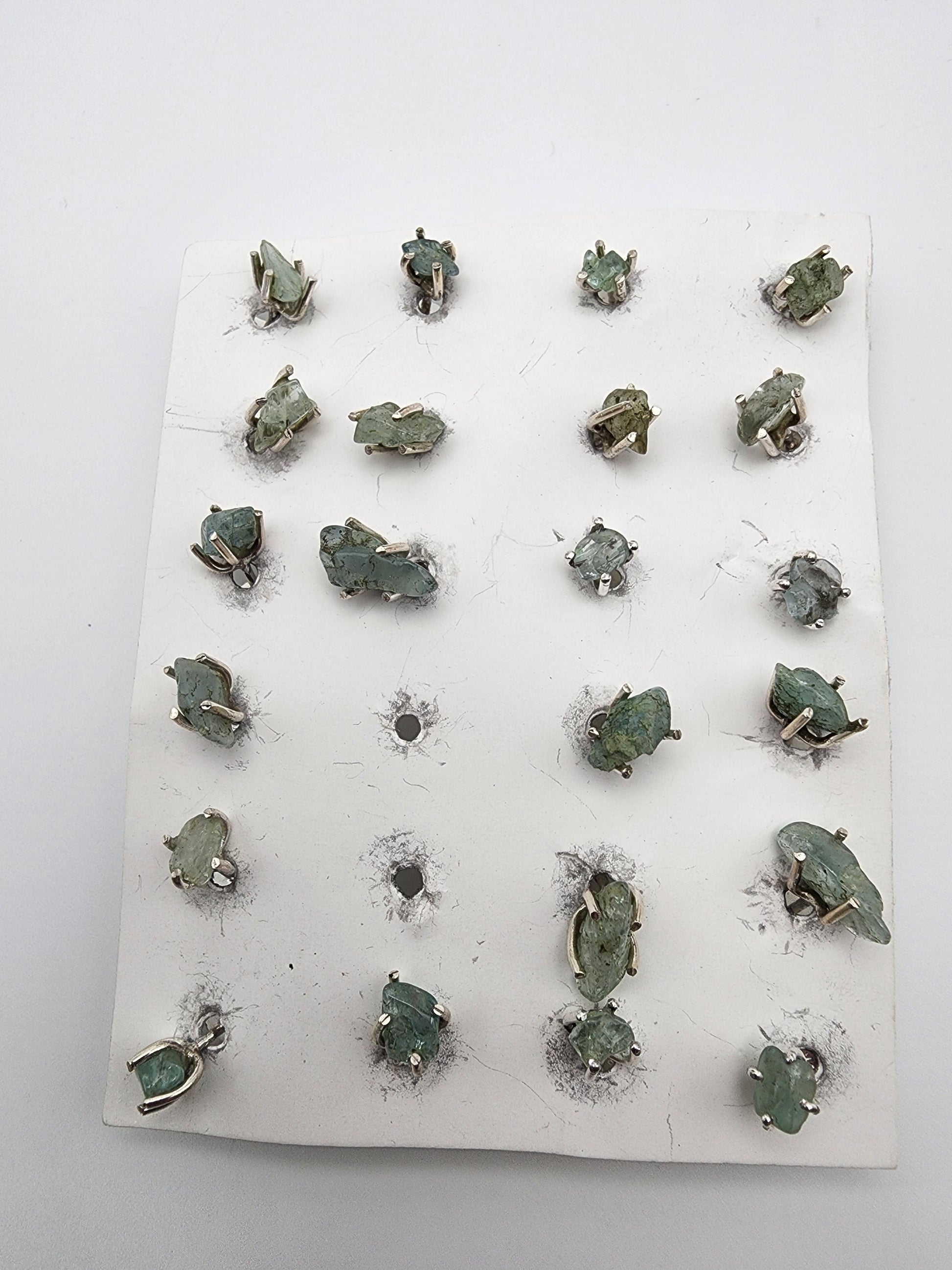 Sterling Silver Green Gemstone Earrings.