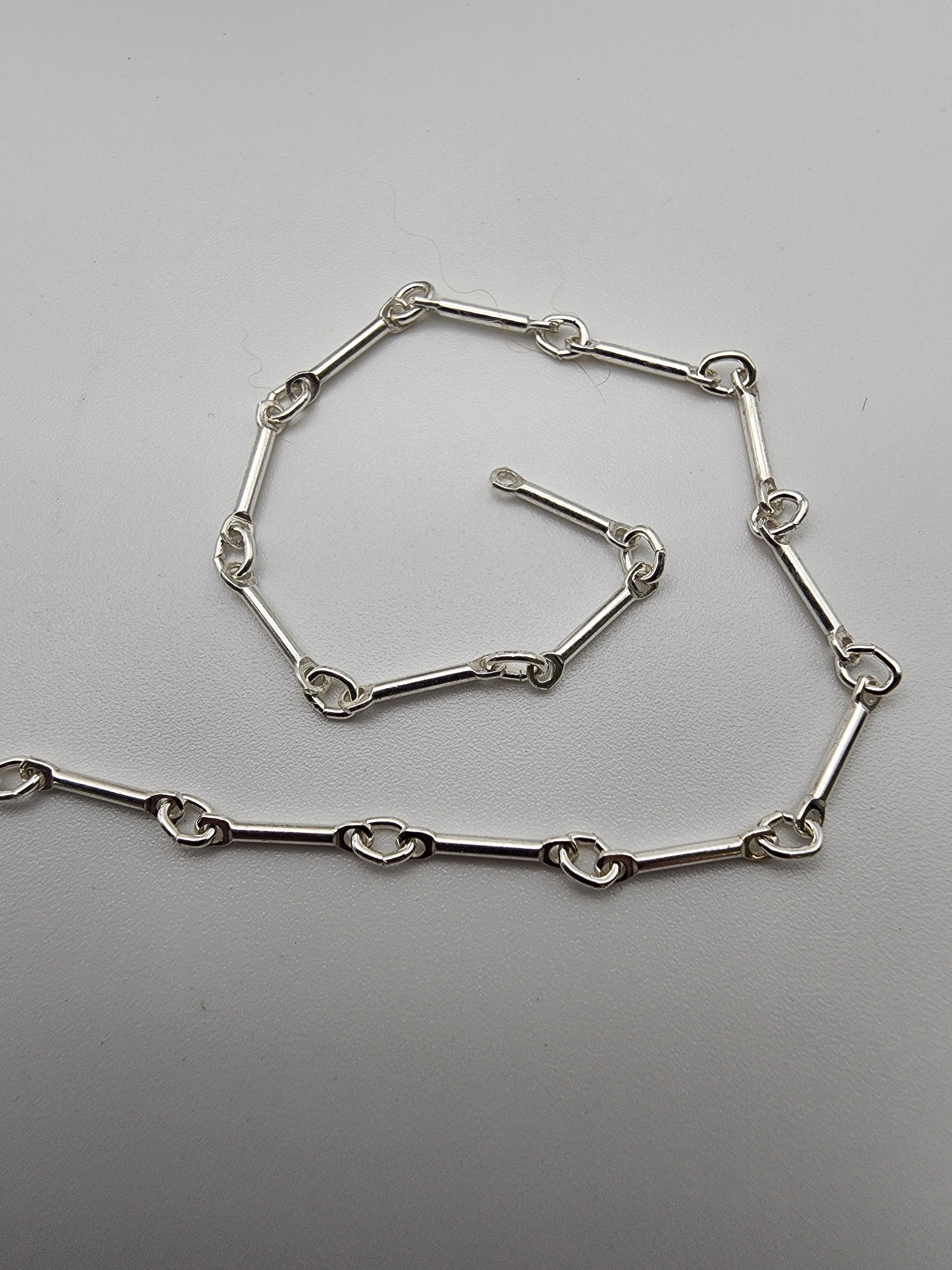 Sterling Silver Interrupted Chain 2.5mm Sold Per Foot.