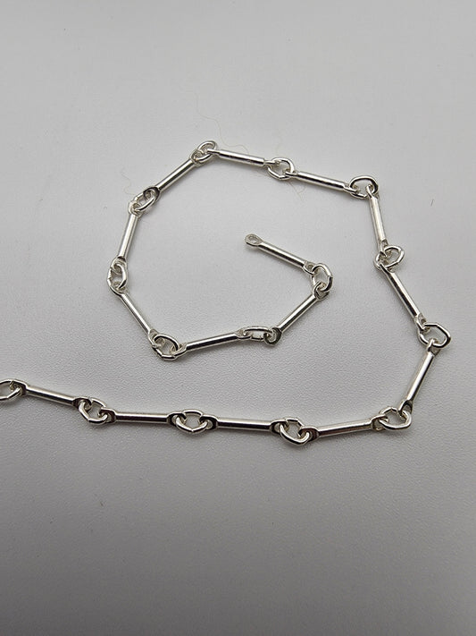Sterling Silver Interrupted Chain 2.5mm Sold Per Foot.
