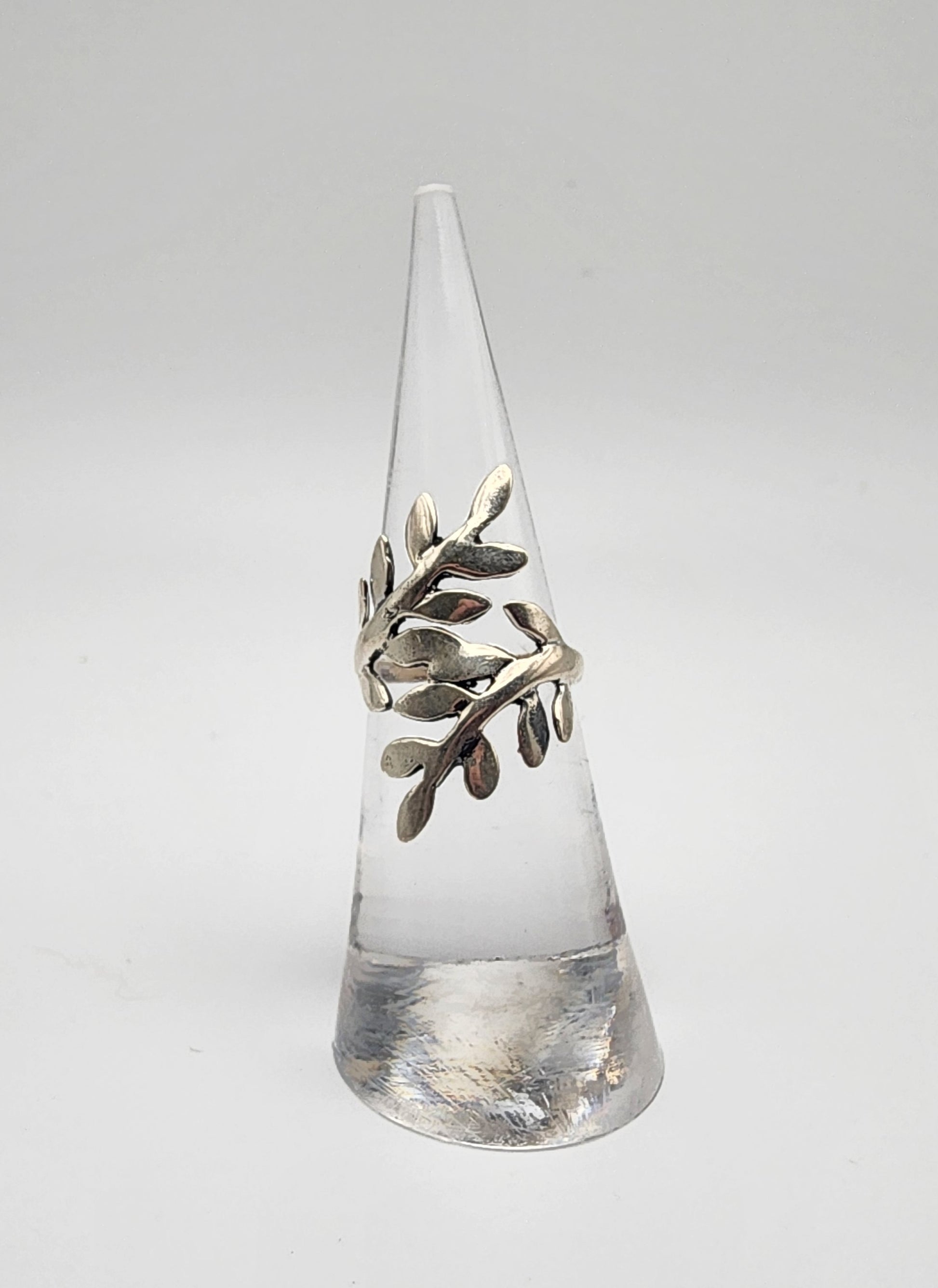 Sterling Silver Leaf Ring.