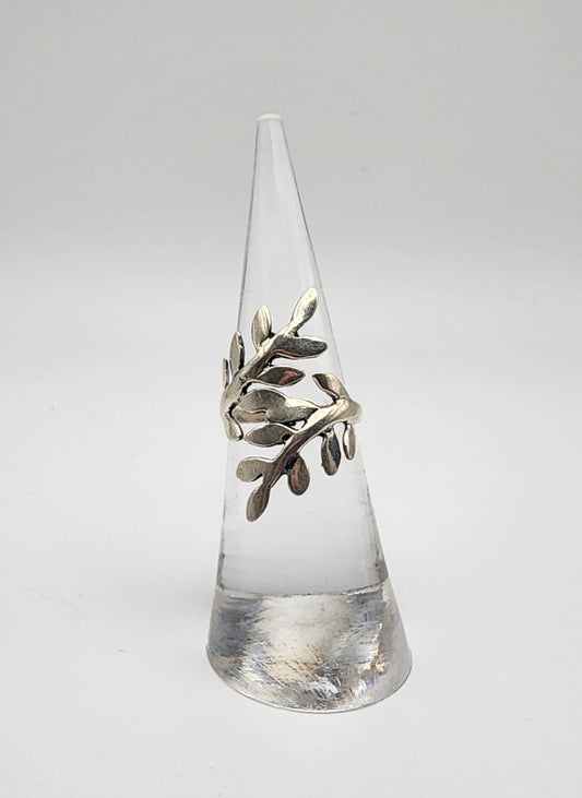 Sterling Silver Leaf Ring.